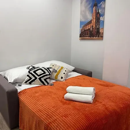 Old Town Apartments - B5-2